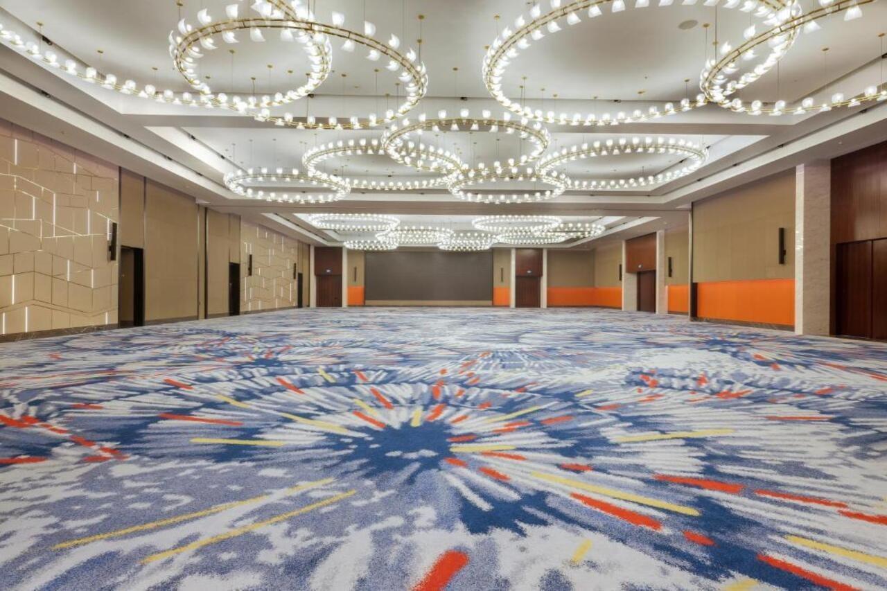 Hotel Pullman Grand 5*